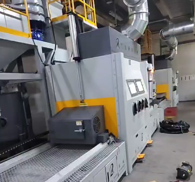 拋丸機(jī) vs 噴砂機(jī)：工業(yè)清理該怎么選？